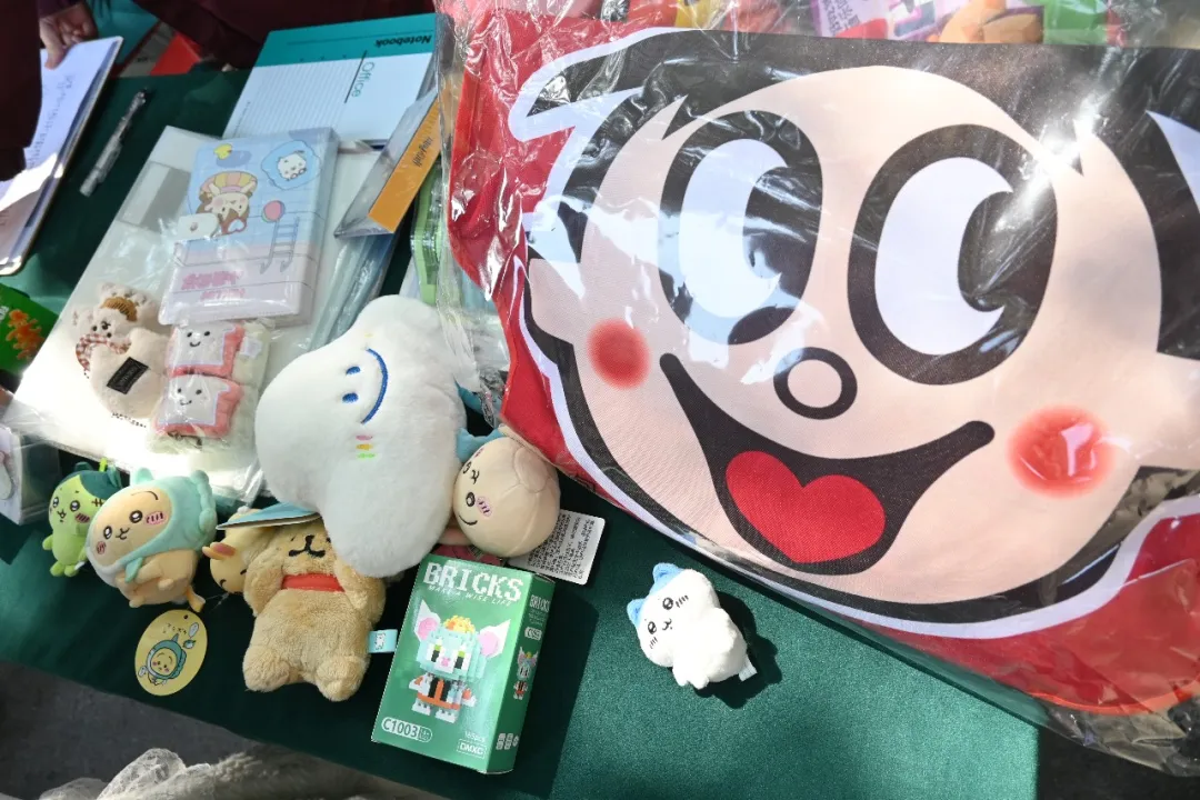 一周前活动筹备阶段,各小组分工协作、有序推进(图 2)