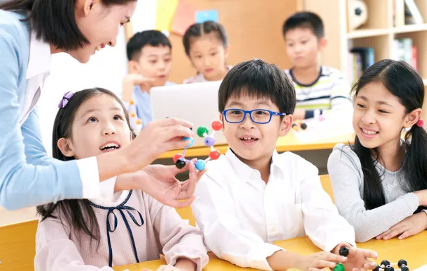 秋招:适合在一模或二模考试后,家庭和孩子自身对成绩有一个摸底