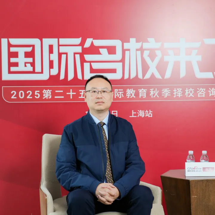 在整个环节中，校长们立足教育实践（图 3）