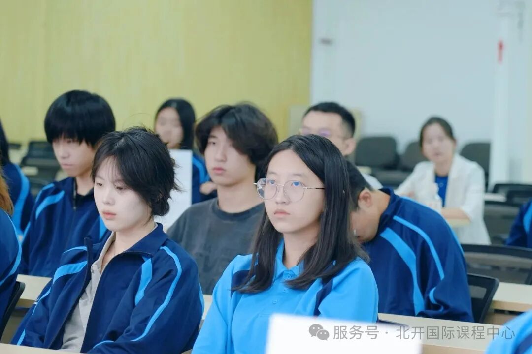 当相聚变成集体刷屏,我们便错过了与家人