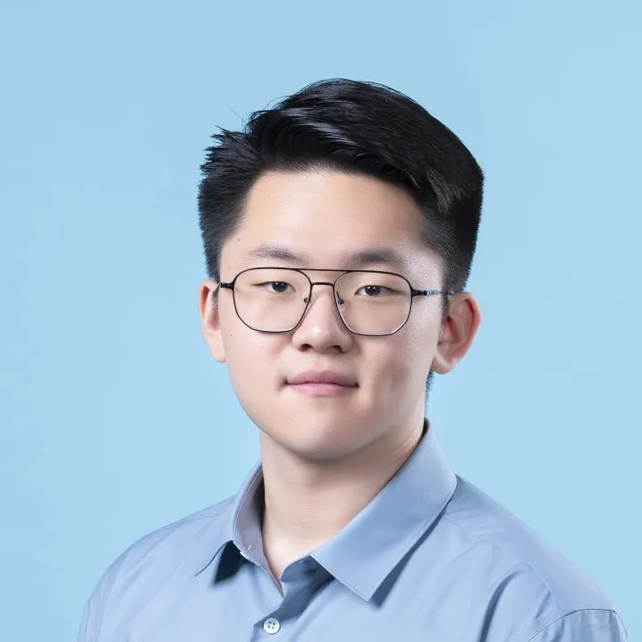 具有10年中学语文教学的经历,熟悉DP