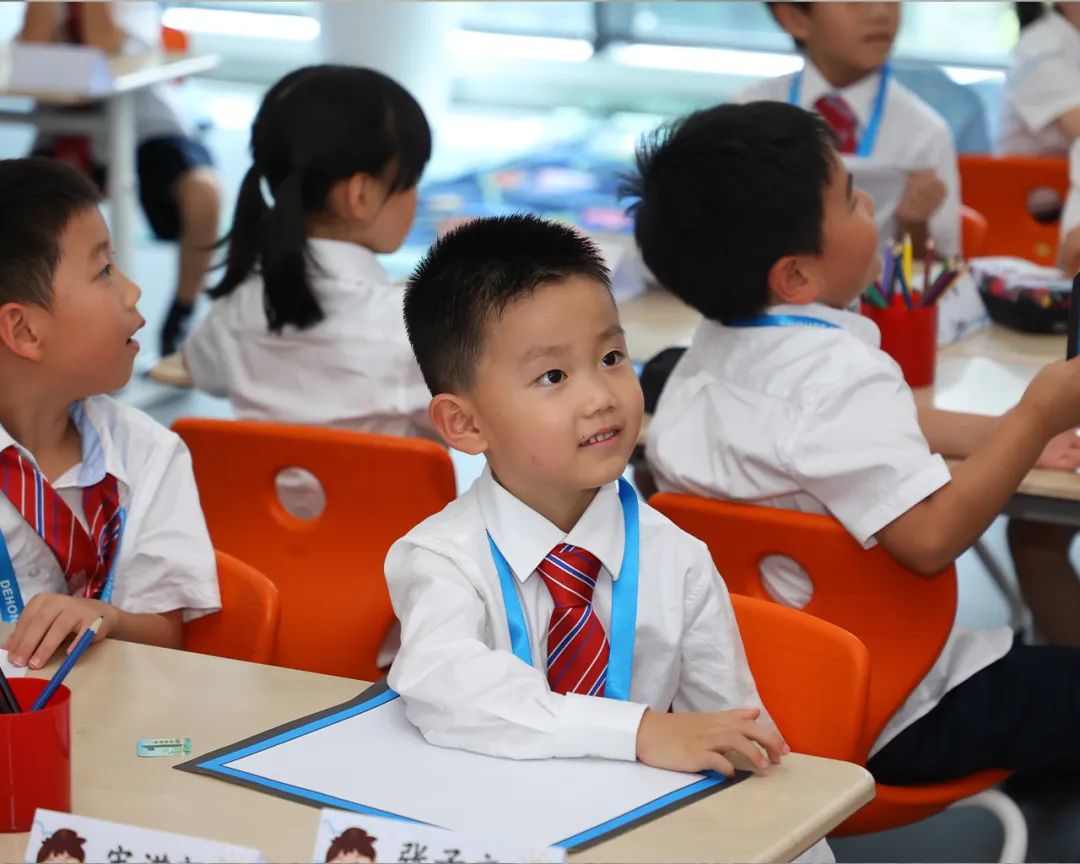 学校不断强化中国传统文化的精髓,融入国际先进的教学方法(图 3)