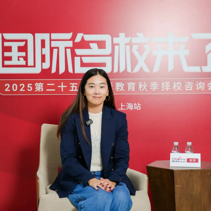 在整个环节中，校长们立足教育实践（图 4）