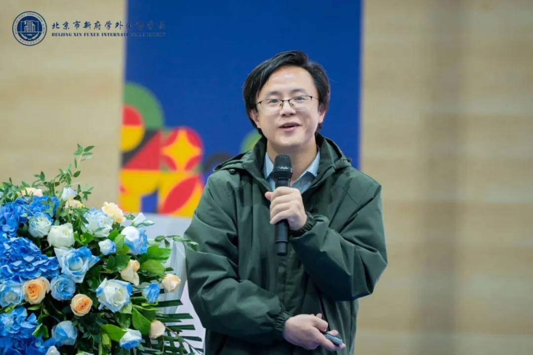 范兴亚老师认为,数学写作是学生进行学术交流