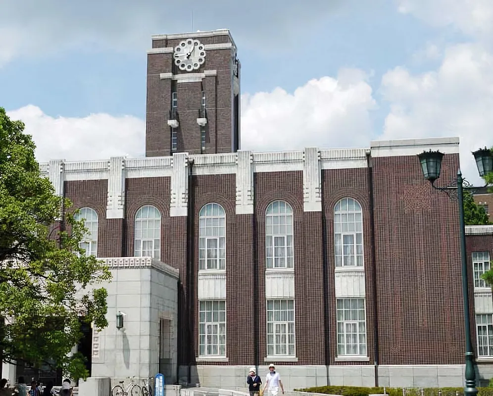 东京大学、京都大学、大阪大学、东北大学、名古屋大学、北海道大学(图 2)