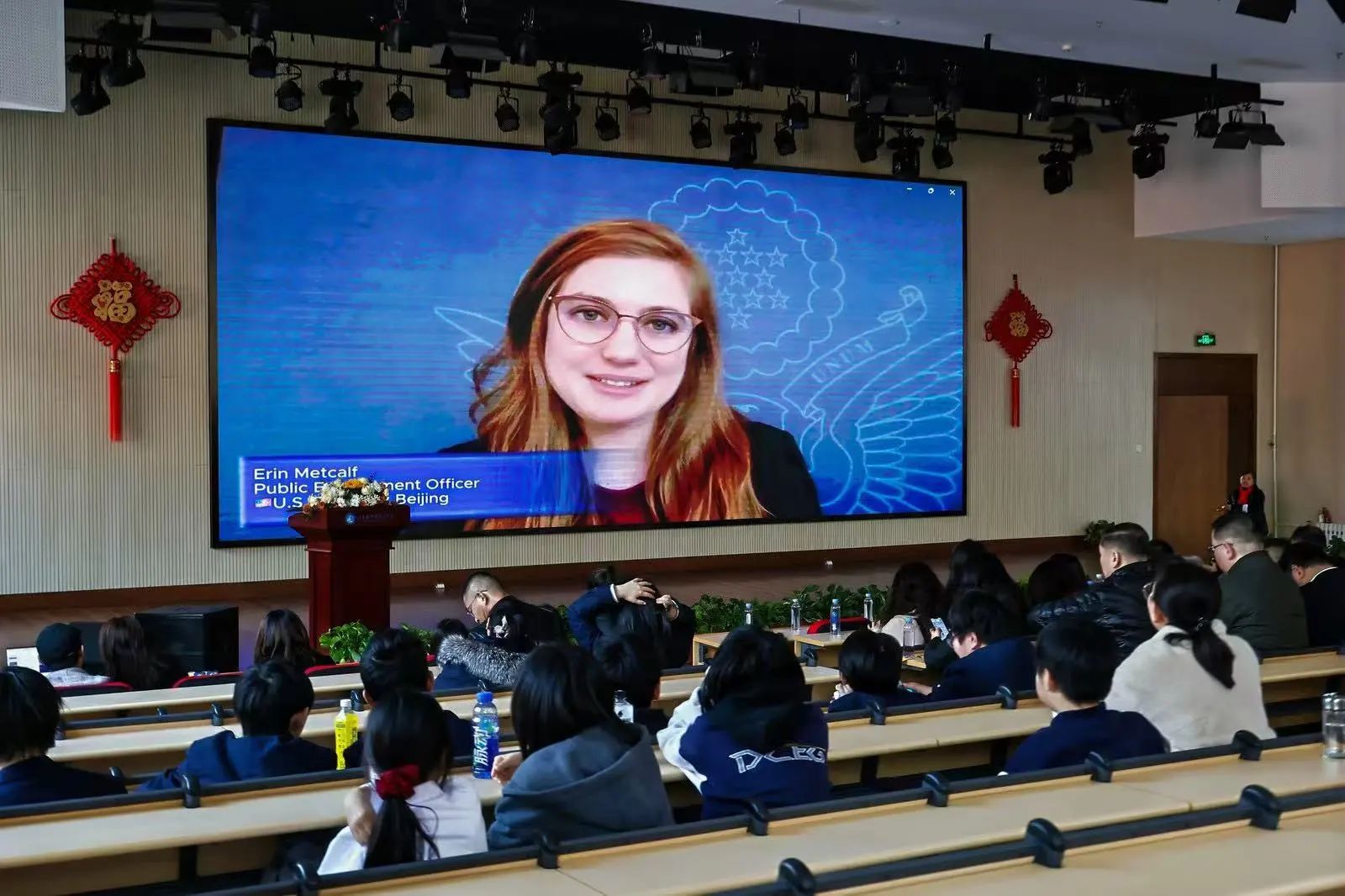 欧盟青年商务委员会教育委员，OECD世界青年领袖计划大中华区执行