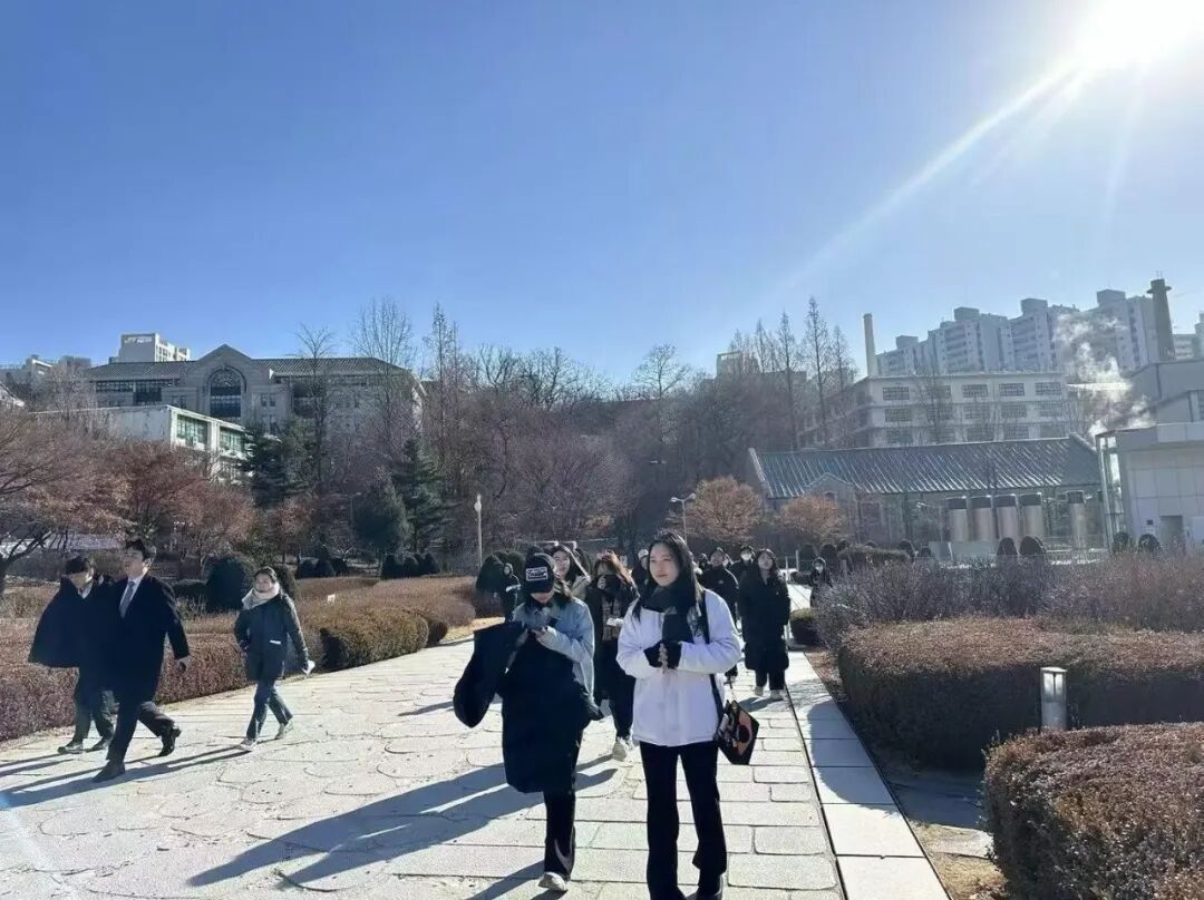 两校之间建立了常态化交流机制,开展中韩双向交流项目