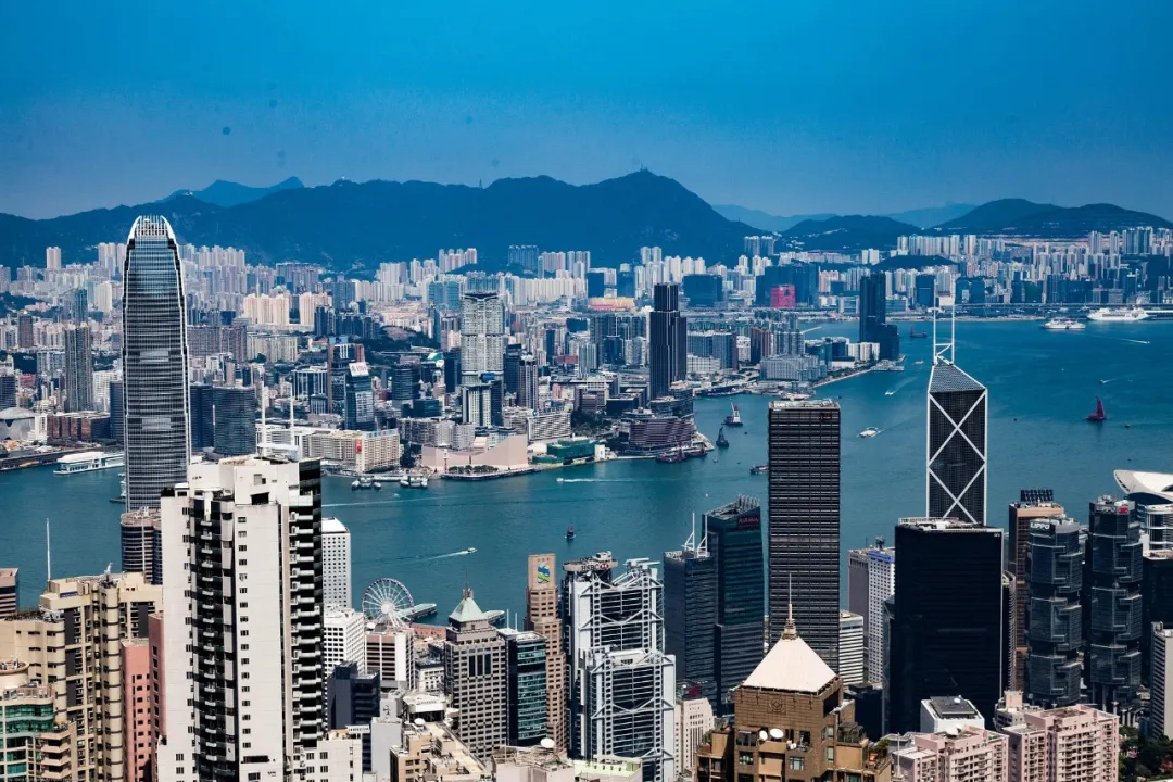 香港留学红利爆发, 普通家庭如何抓住这波机遇?
