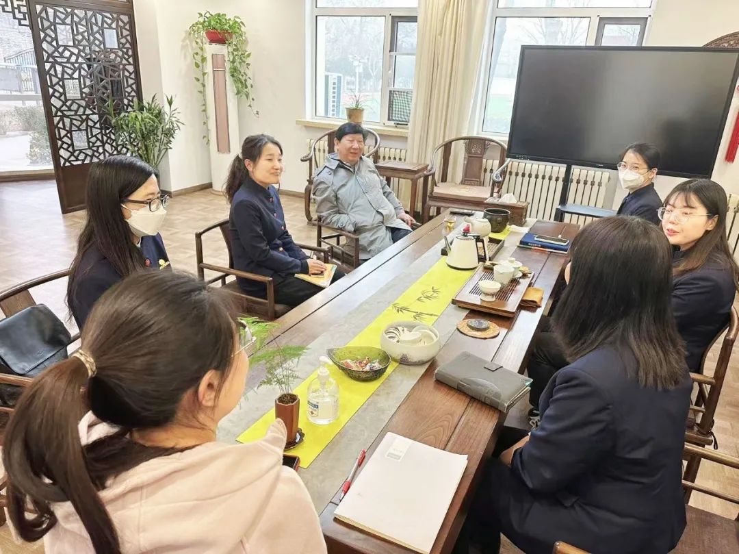 肖老师告诉老师们,教育其实很简单