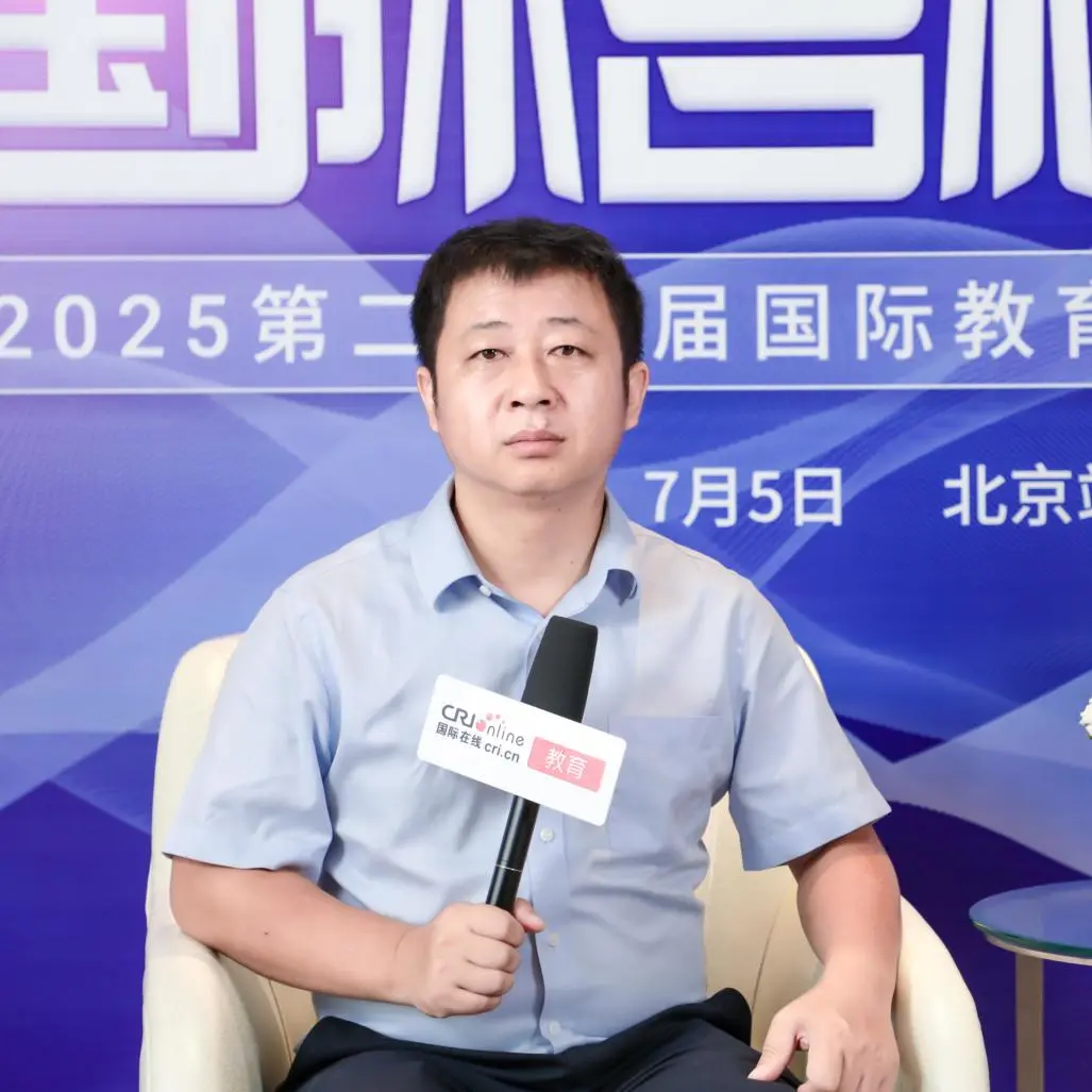 访谈最后,多位嘉宾达成共识:在AI技术深度融入教育的今天(图 2)