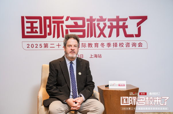 近日，上海闵行区协和双语教科学EMW融合课程联合副校长Mr. A