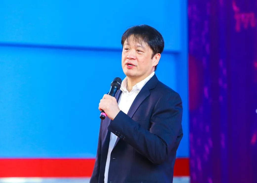 美高学校每年输送学生进入全美前50名知名大学