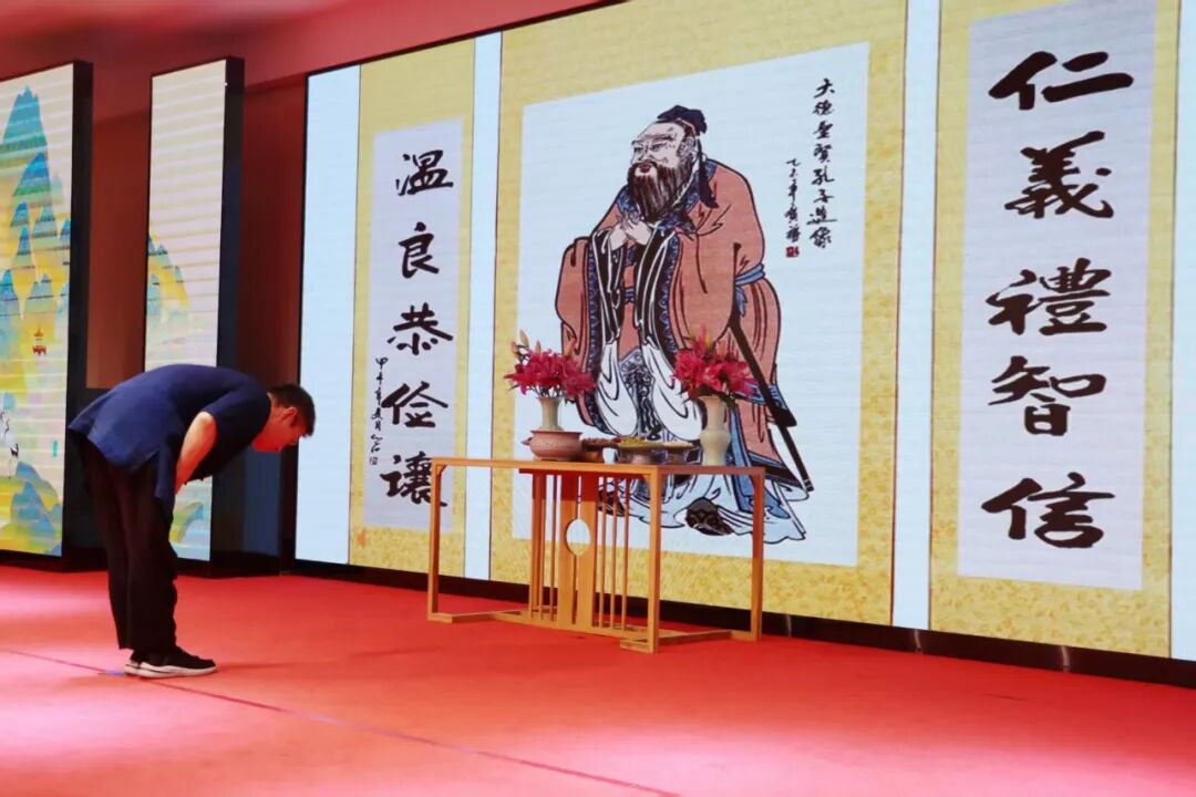 开启智慧 感恩明理
