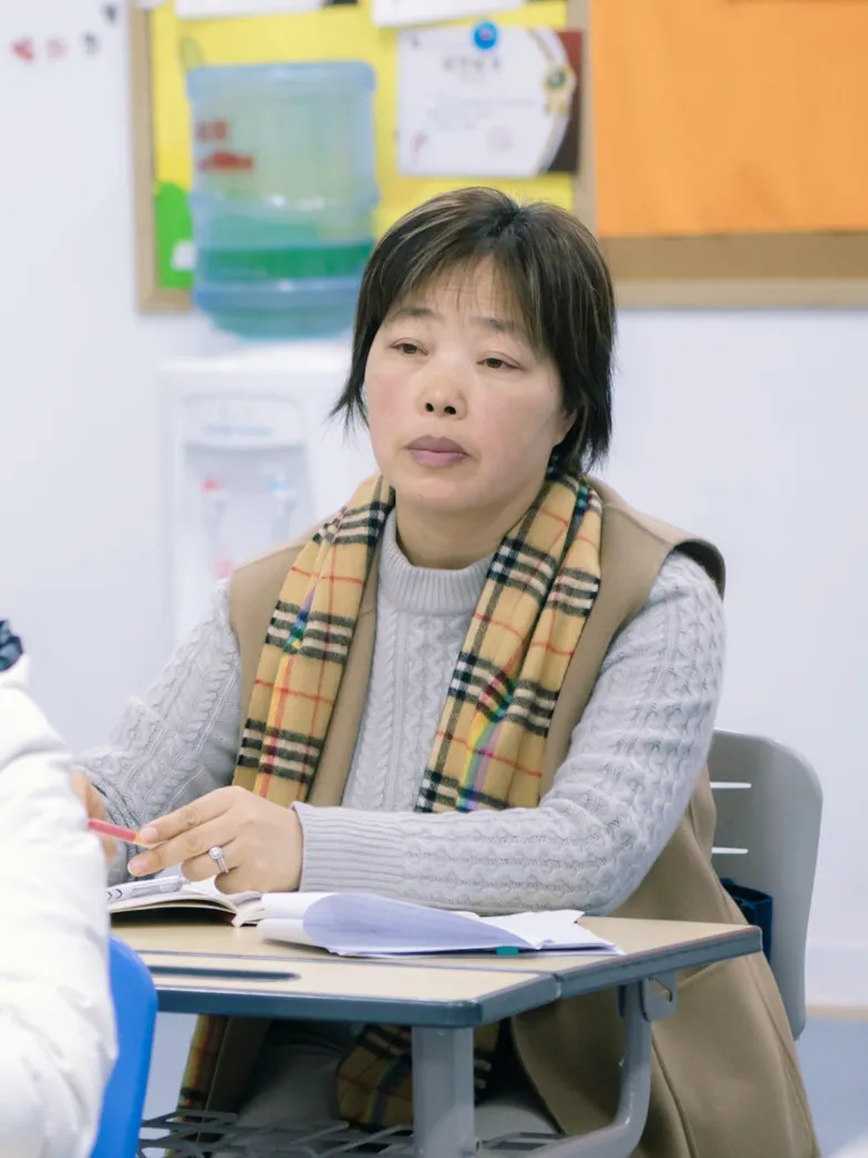 12月11日,上海师范大学第三附属实验学校的领导及老师来我校莅临