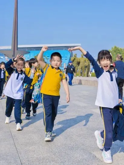 新府学扎实的基础教学,让孩子们拥有选择的权力(图 2)
