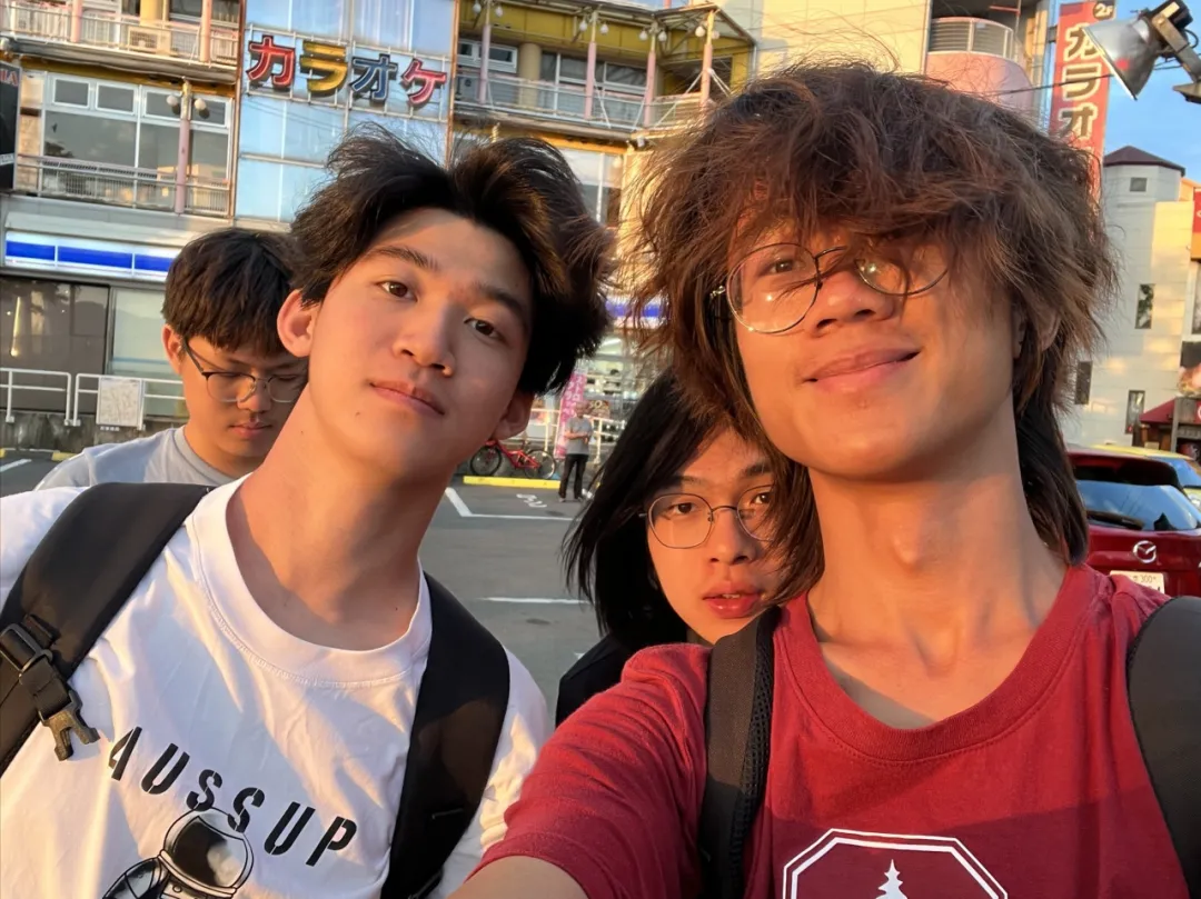 江明翰的成功并非偶然，而是精准规划 + 高效执行 + 热爱驱动的