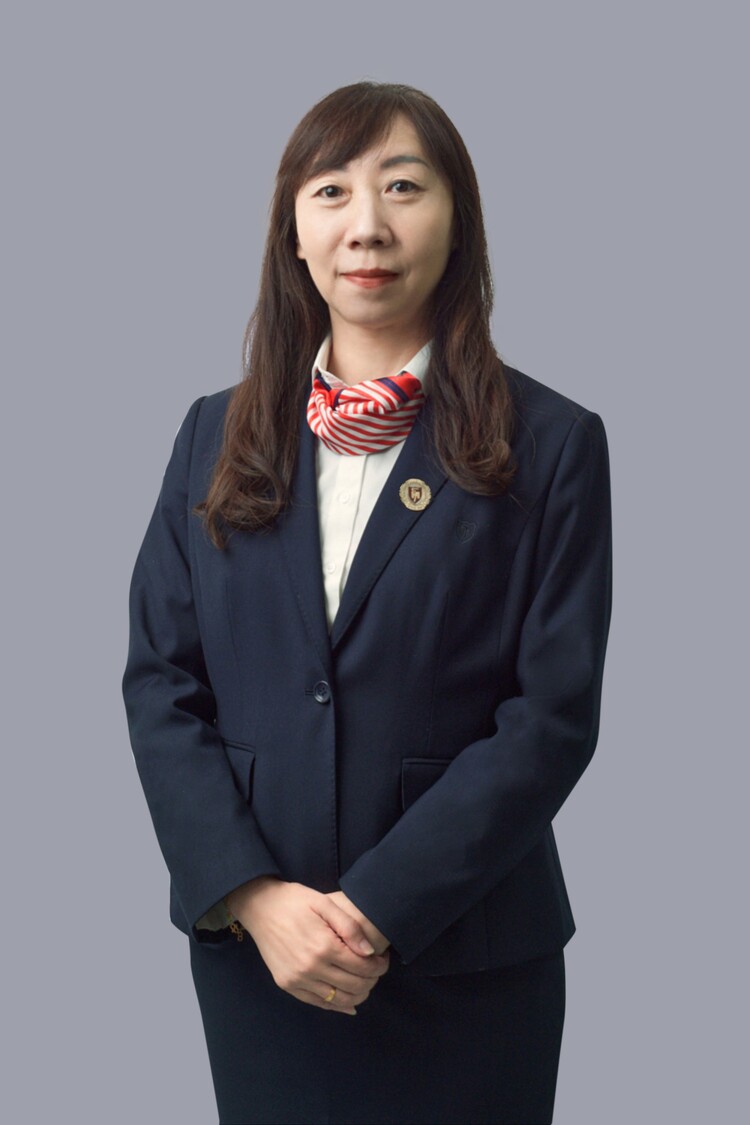 北京力迈国际学校九华高中校区校长辛力红