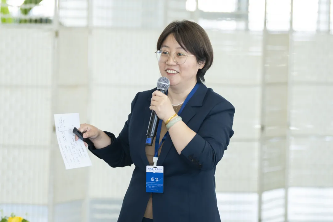国际文凭组织(IB)中国发展经理朱春凤在《AI赋能教育变革:IB的实践与探索》分享中指出,AI在教育领域发展迅速,预计2030年市场规模达238.2亿美元