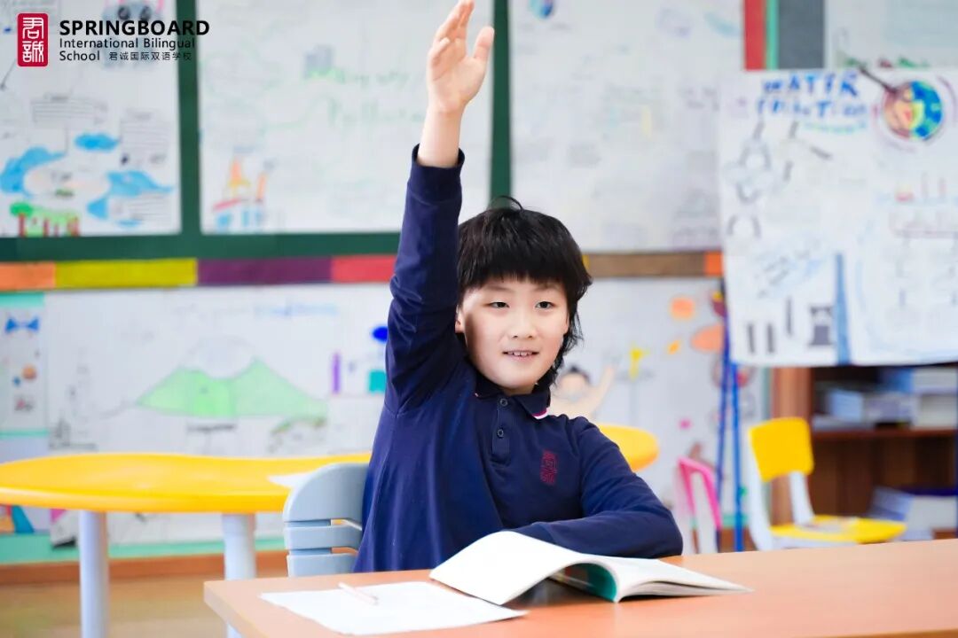 来自国际学校的Jonathan,曾带着另一番困惑。