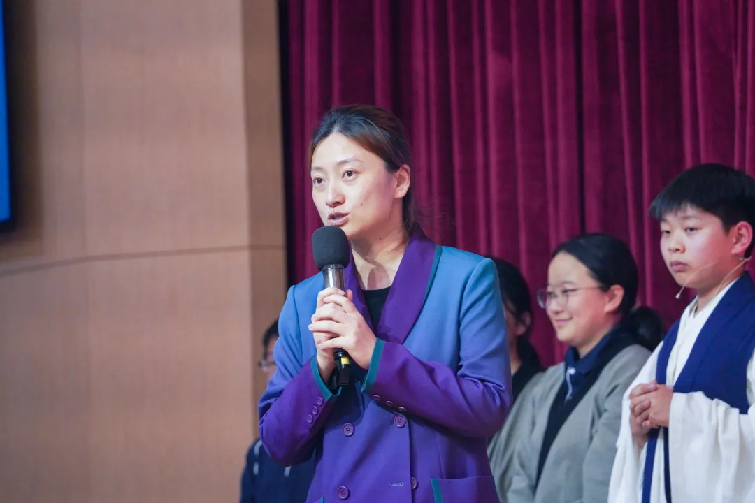 以剧为媒,铭记文明伤痛:上海宏文学校初中部原创双语戏剧《敦煌・创伤》圆满落幕