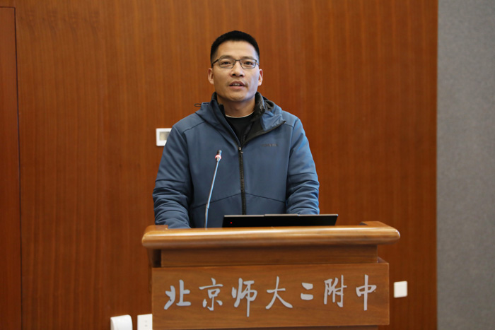 在知网专题培训环节,副校长李建文首先介绍了本次论坛学习培训的背景