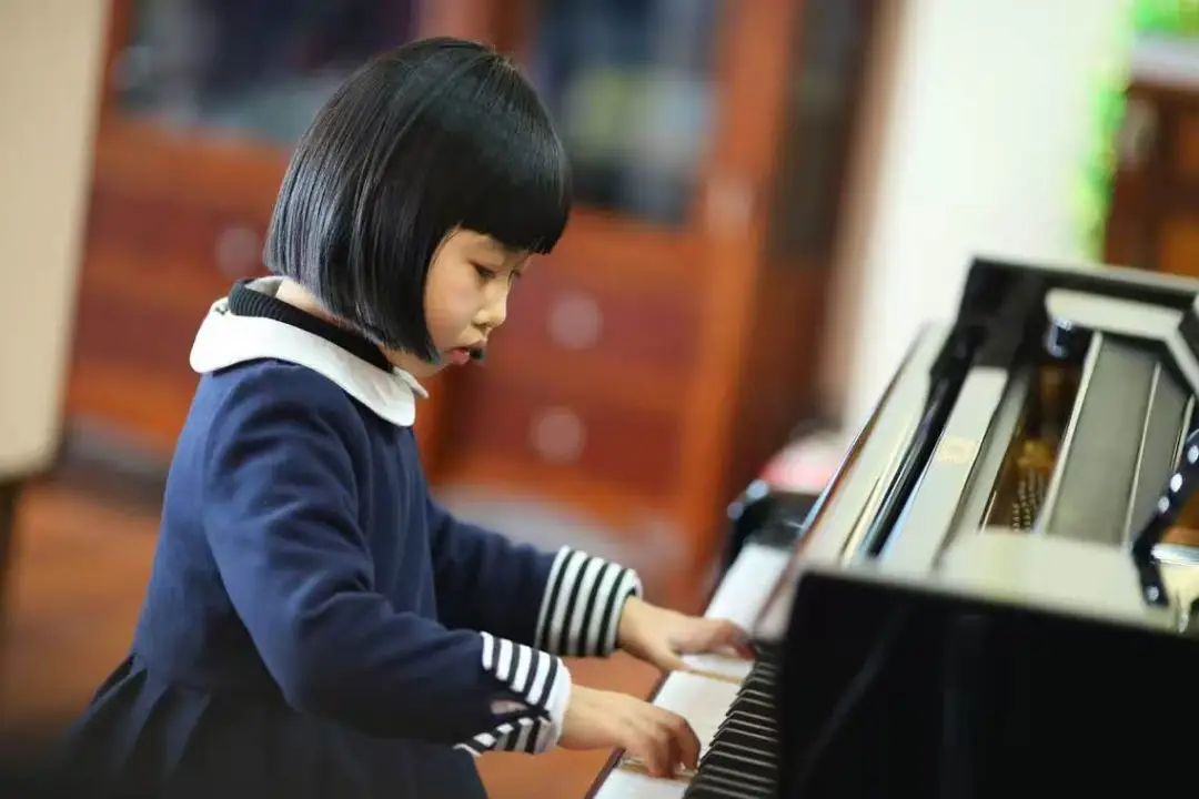 上海七宝德怀特施心择:非科班逆袭,斩获 14.7 万美元奖学金横扫全球顶尖音乐学院