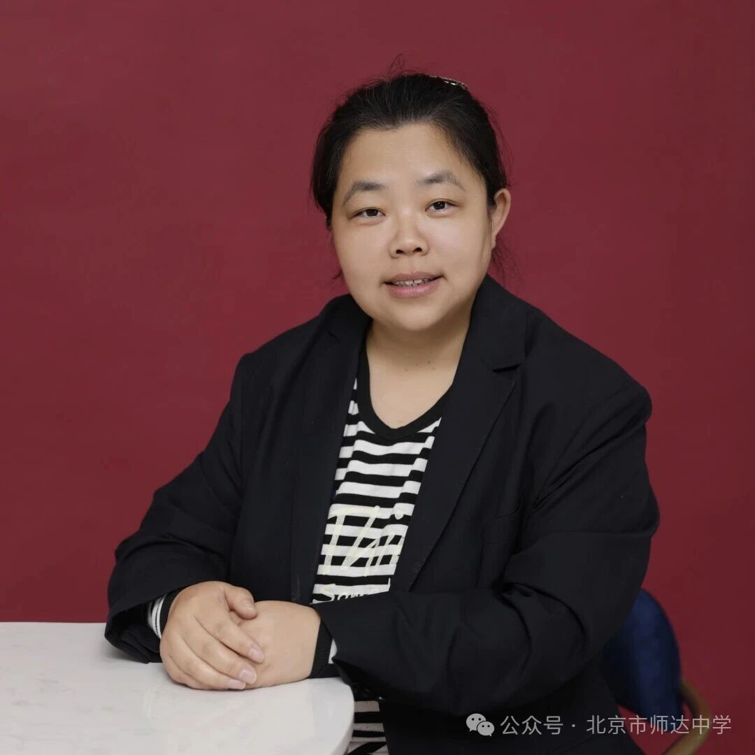 细致入微的档案守护者