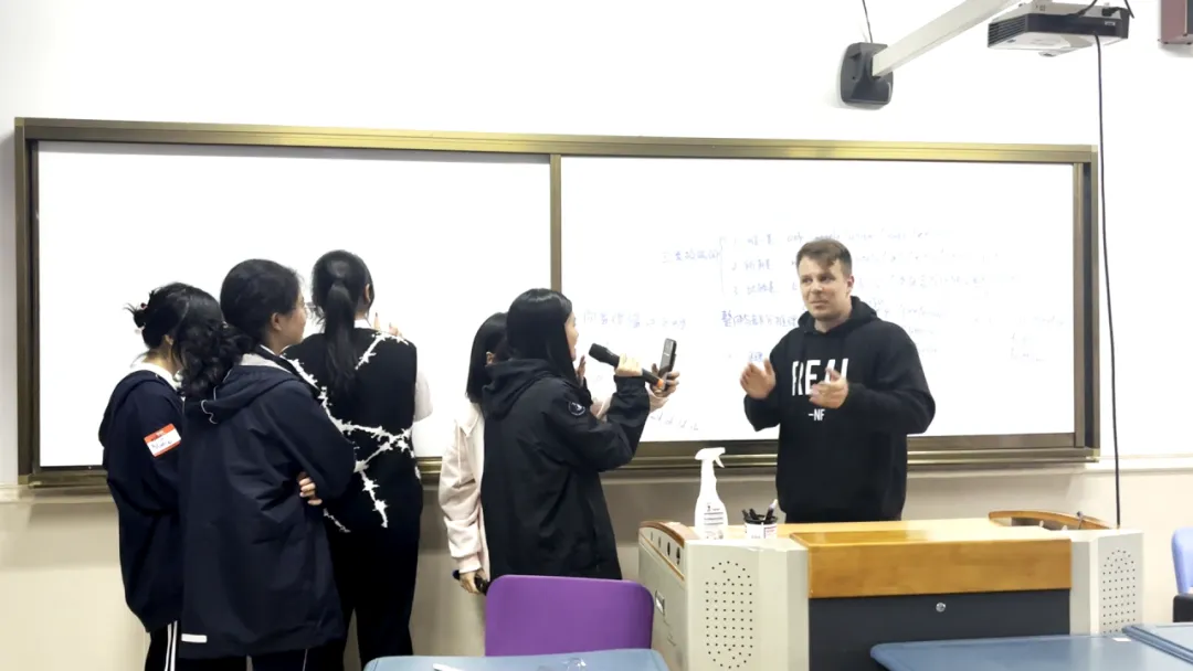 教师团队在行业内处于领先水平,拥有牛剑藤名校辅导经验