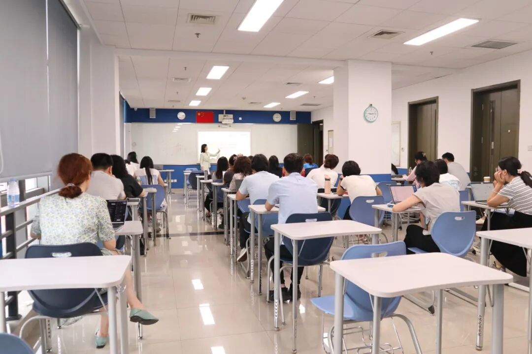 北外ICC助理校长/数学教师詹老师带来 测评领导力 分享。(图 2)