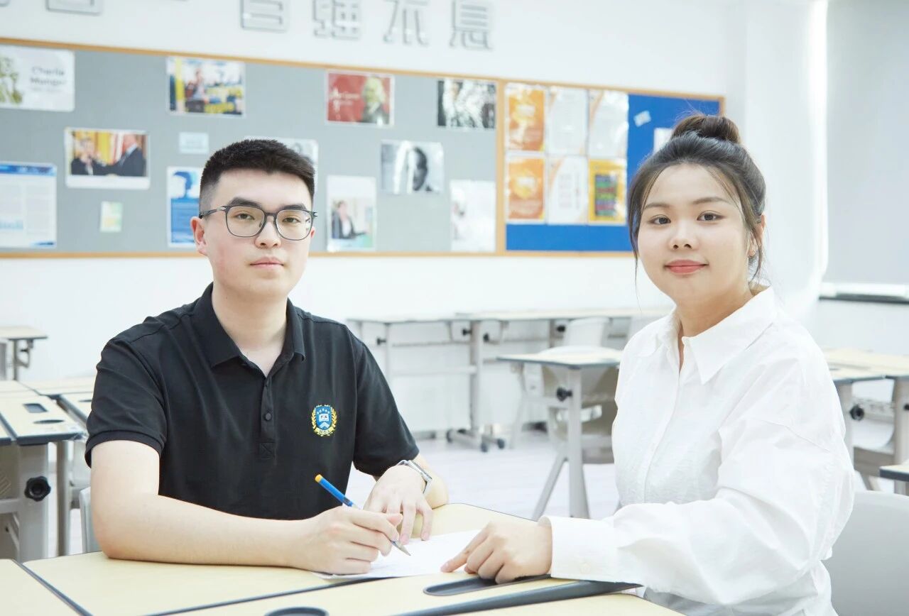 经济学用趣味与专业的双重底色,为学生绘制一幅 知识与能力齐飞 的