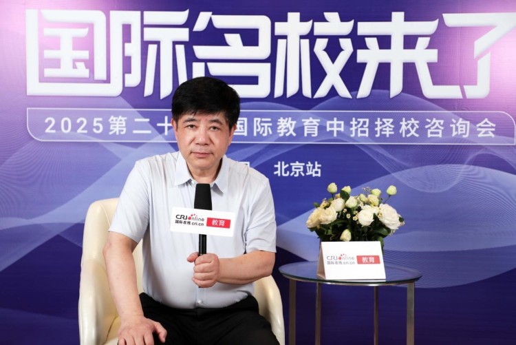 第二十四届名校来了择校展丨专访康福国际教育集团董事长、尚丽外国语学校·科创高中校长、北京昌平凯博实验学校总校长刘煜炎