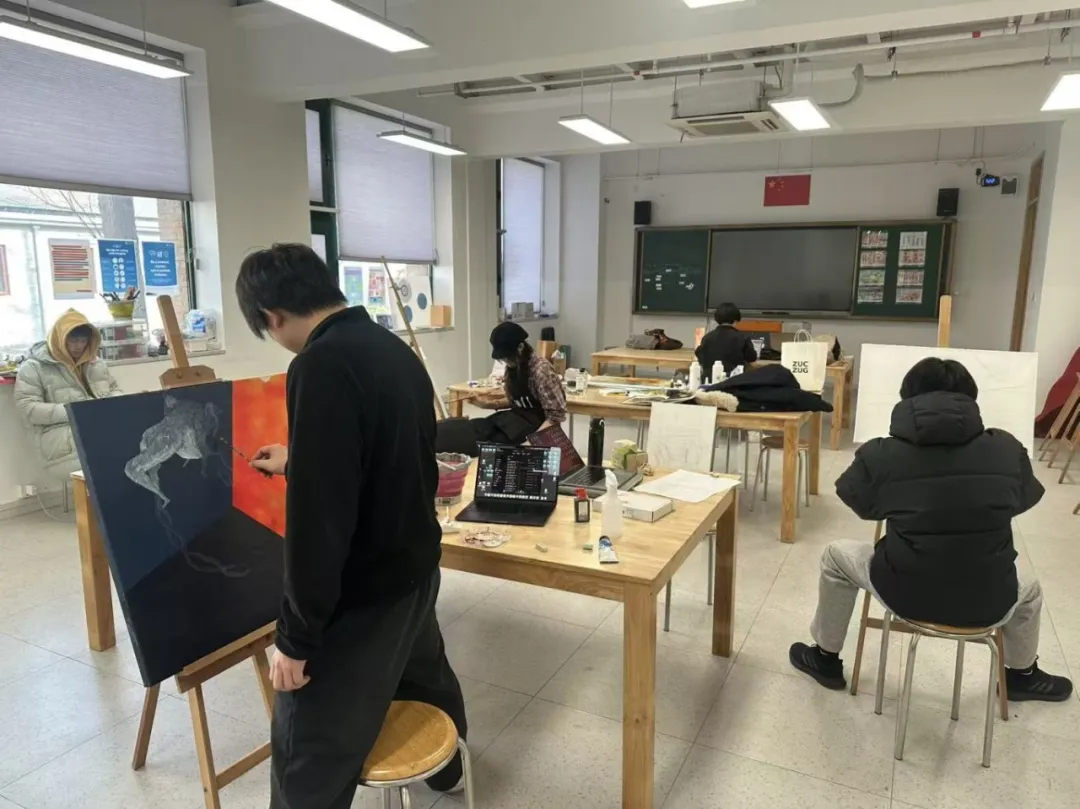 虽然IB不像其他课程体系那样,高二DP1的同学们在今年五