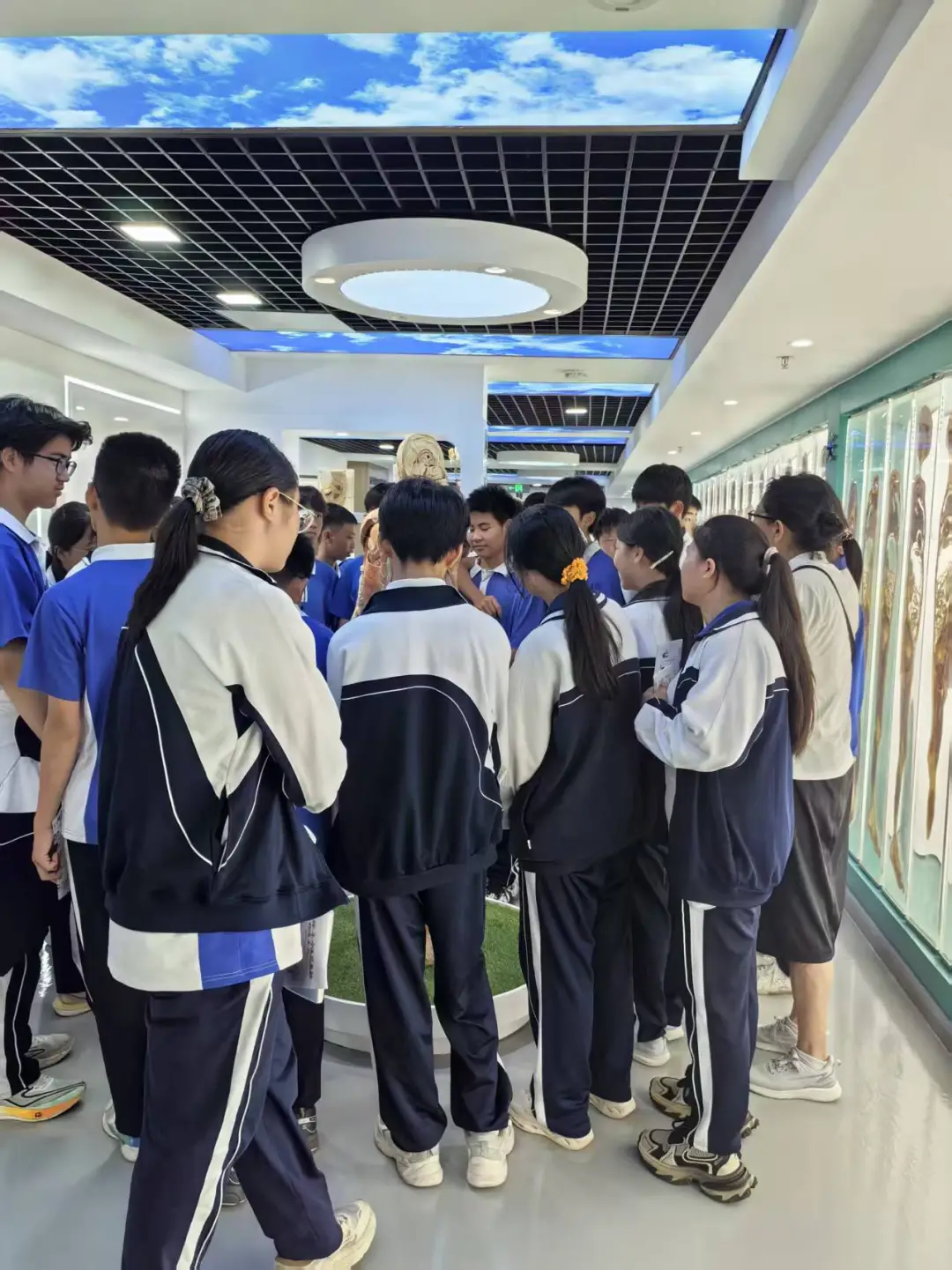 从品格层面来看,聆听郭春园先生 大医精诚 的事迹