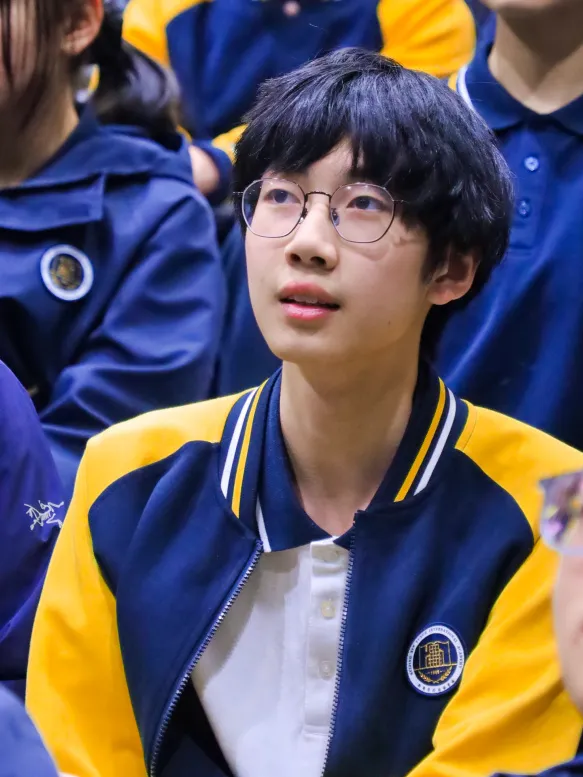 新府学学子对话剑桥大学教授