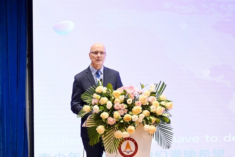 燕京理工学院世界青年领导力论坛:中加高校共探全球青年领导力 燕京理工学院世界青年领导力论坛:中加高校共探全球青年领导力