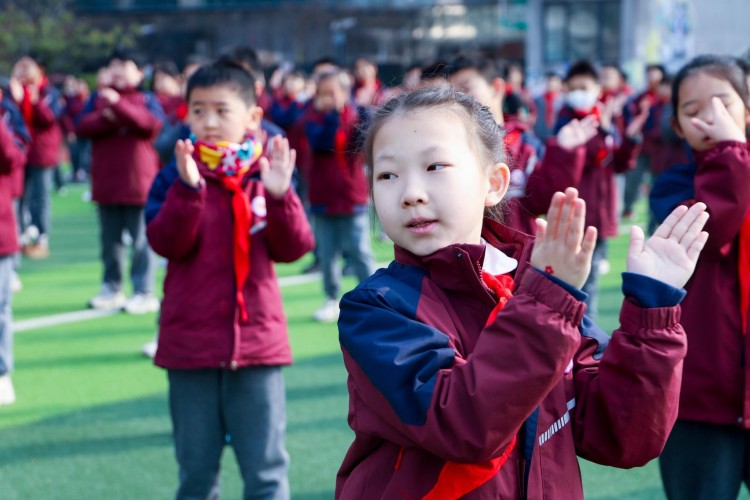 课间"暖"时光 致敬"她"光芒 ——西安高新钱学森第二小学创新落实"双减"政策 打造特色课间育人新模式_fororder_5
