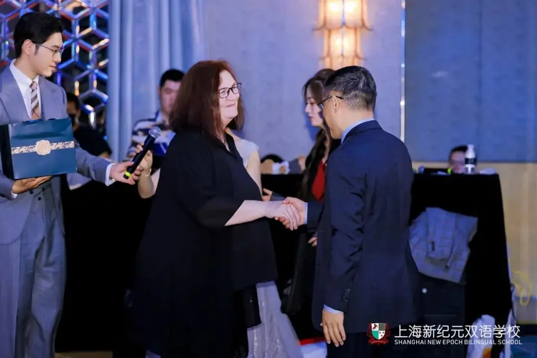 如梭的时光编织着深情的经纬,无声的岁月流淌着真挚的默契(图 3)