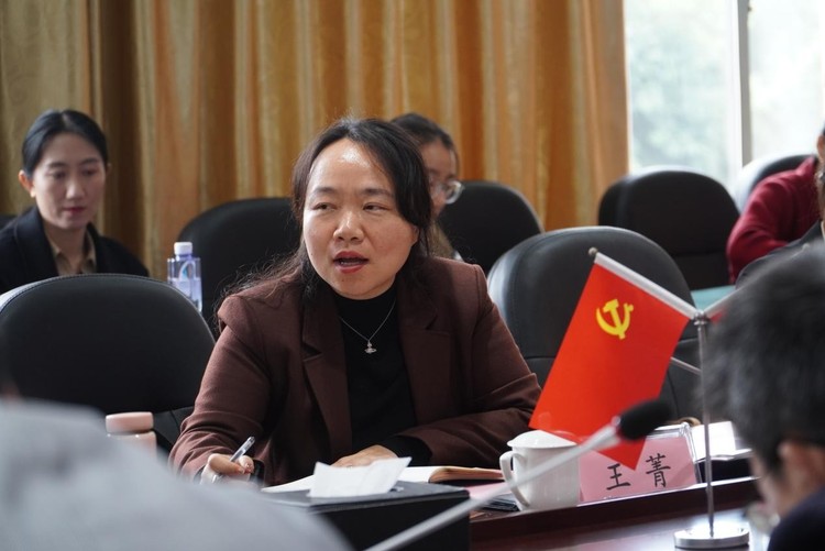 西南交大马克思主义学院与交大希望学院马克思主义学院举行结对共建推进会 西南交大马克思主义学院与交大希望学院马克思主义学院举行结对共建推进会