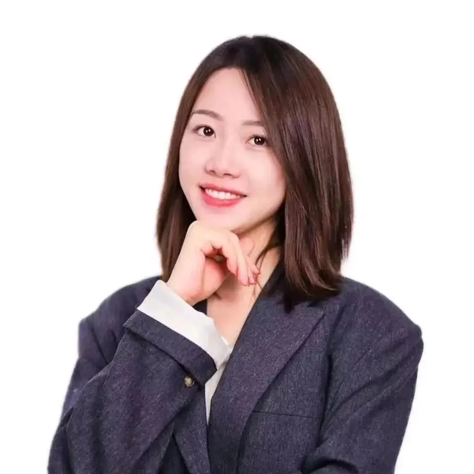 当我们第一次参加地区赛时,我们实际上只有几周的时间来准备。