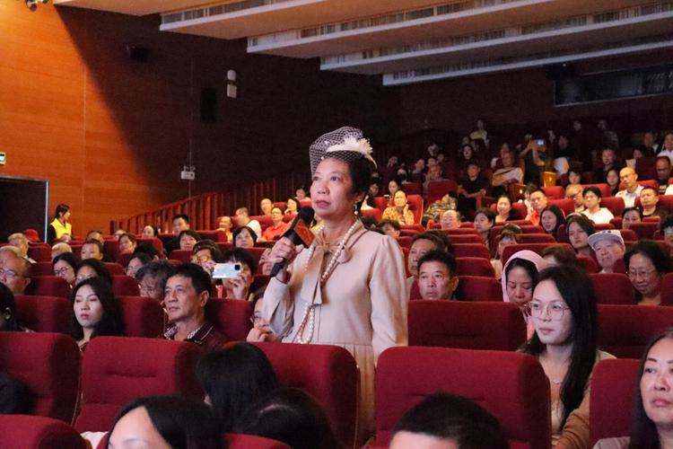 广州新华学院携手星海音乐学院举办法国经典剧目分享会 广州新华学院携手星海音乐学院举办法国经典剧目分享会