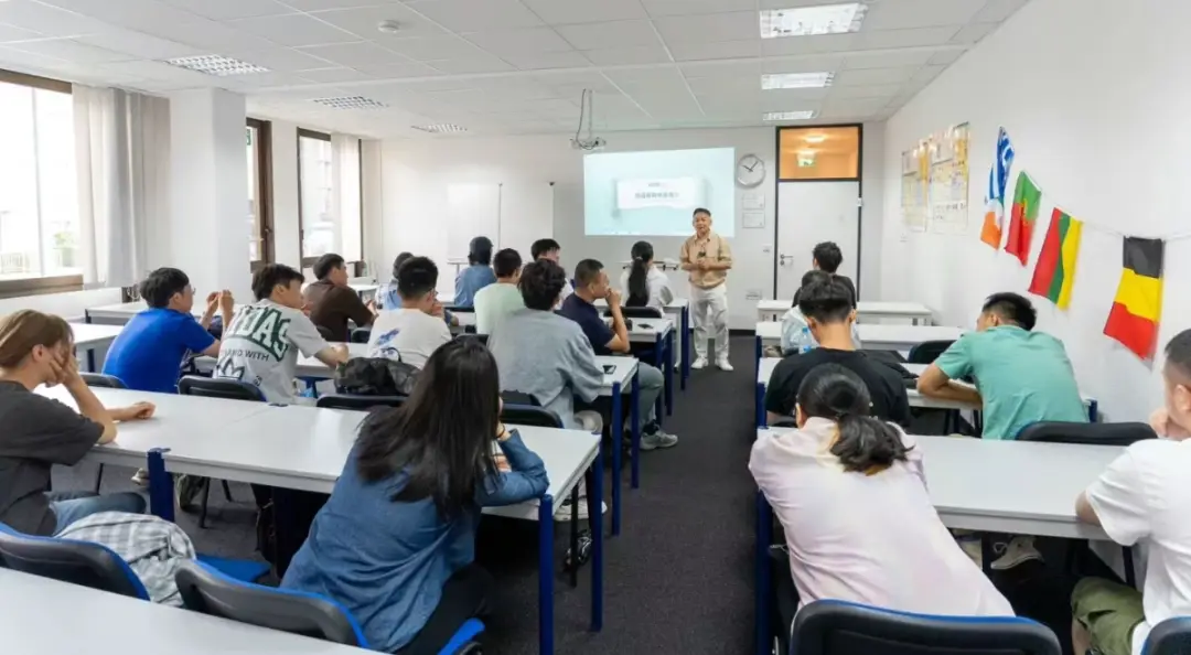 此次研学活动对于学生来说,这是一次难得的探索之旅