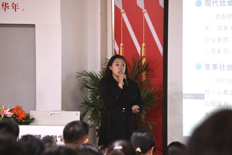 四川文化传媒职业学院第二届辅导员讲关心关爱活动圆满举行 四川文化传媒职业学院第二届辅导员讲关心关爱活动圆满举行