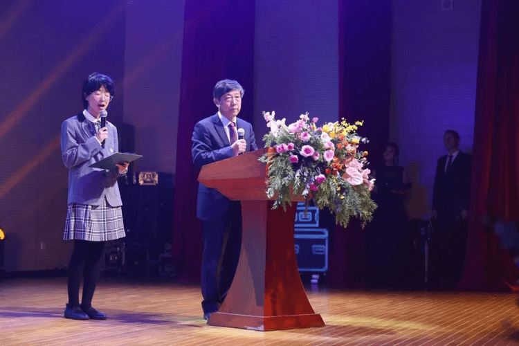 青苗学校2024年毕业典礼:不负青苗志,常怀赤子心 青苗学校2024年毕业典礼:不负青苗志,常怀赤子心_fororder_4
