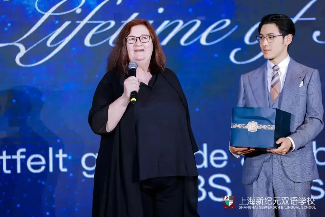 如梭的时光编织着深情的经纬,无声的岁月流淌着真挚的默契(图 2)