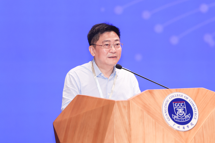中国世界经济学会2024年年会暨中青年论坛在广州商学院举行 中国世界经济学会2024年年会暨中青年论坛在广州商学院举行