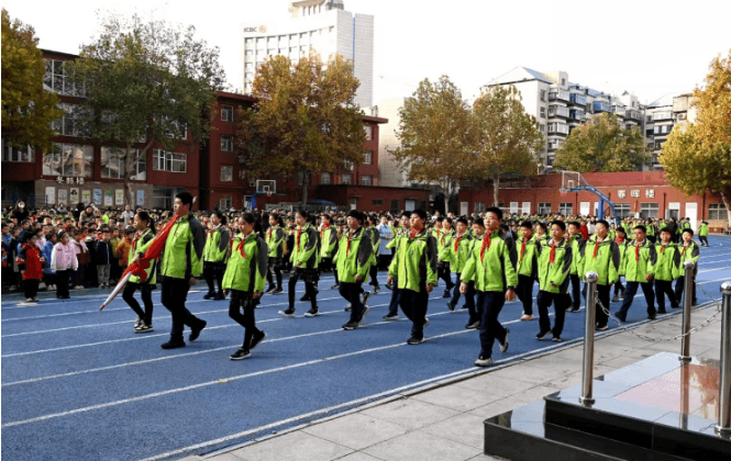 石家庄市东风西路小学爱国主义教育“弘扬抗美援朝精神 致敬最可爱的人”升旗仪式 石家庄市东风西路小学爱国主义教育“弘扬抗美援朝精神 致敬最可爱的人”升旗仪式