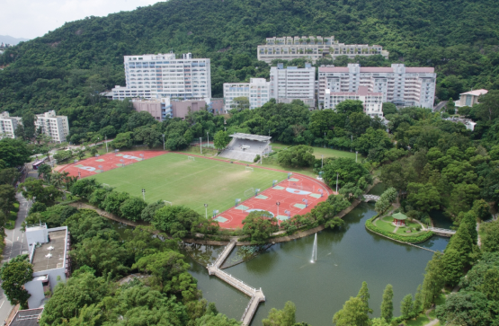 2026高招进行时丨香港中文大学参与全国统招计划招生450人 英语120分以上可通过本科提前批次直接报考 刘善雅:作为一所研究型综合大学,港中大自1963年创校以来