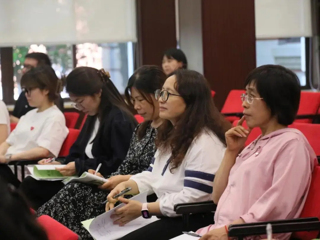 建议加入张骞西域之行和郑和西洋之行的相同点和不同点对比(图 4)