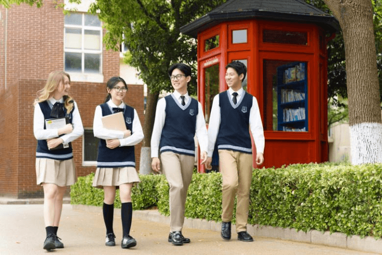拿下“英国G5+港前三”!“教育最强省”这所中西融合“超级校”有何魔力 拿下“英国G5+港前三”!“教育最强省”这所中西融合“超级校”有何魔力_fororder_图片3