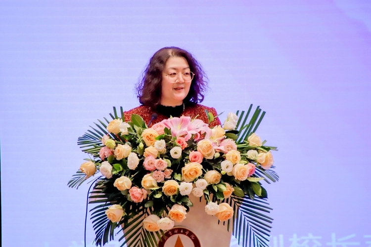 燕京理工学院世界青年领导力论坛:中加高校共探全球青年领导力 燕京理工学院世界青年领导力论坛:中加高校共探全球青年领导力